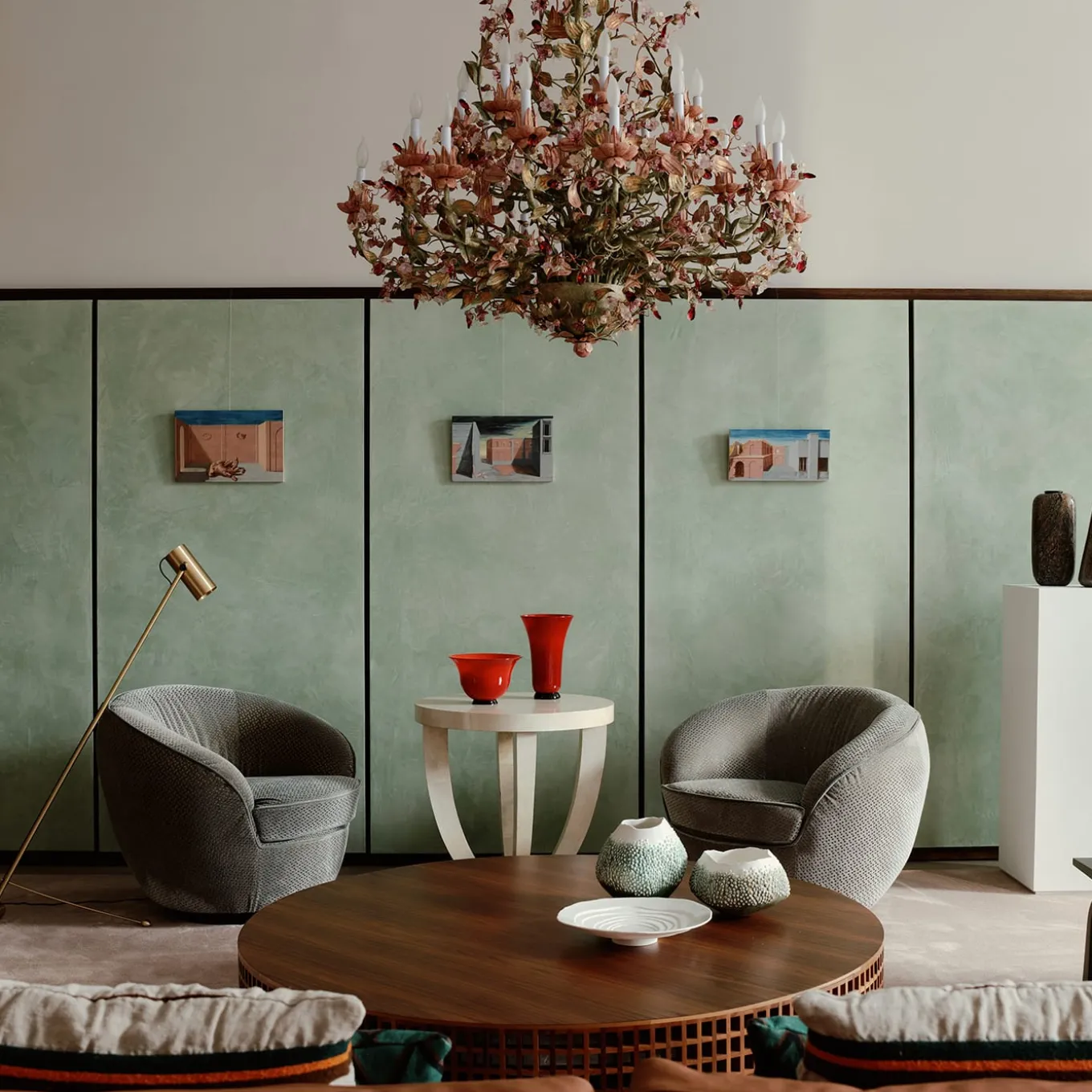 261 Lampadario a 24 luci in policromia floreale