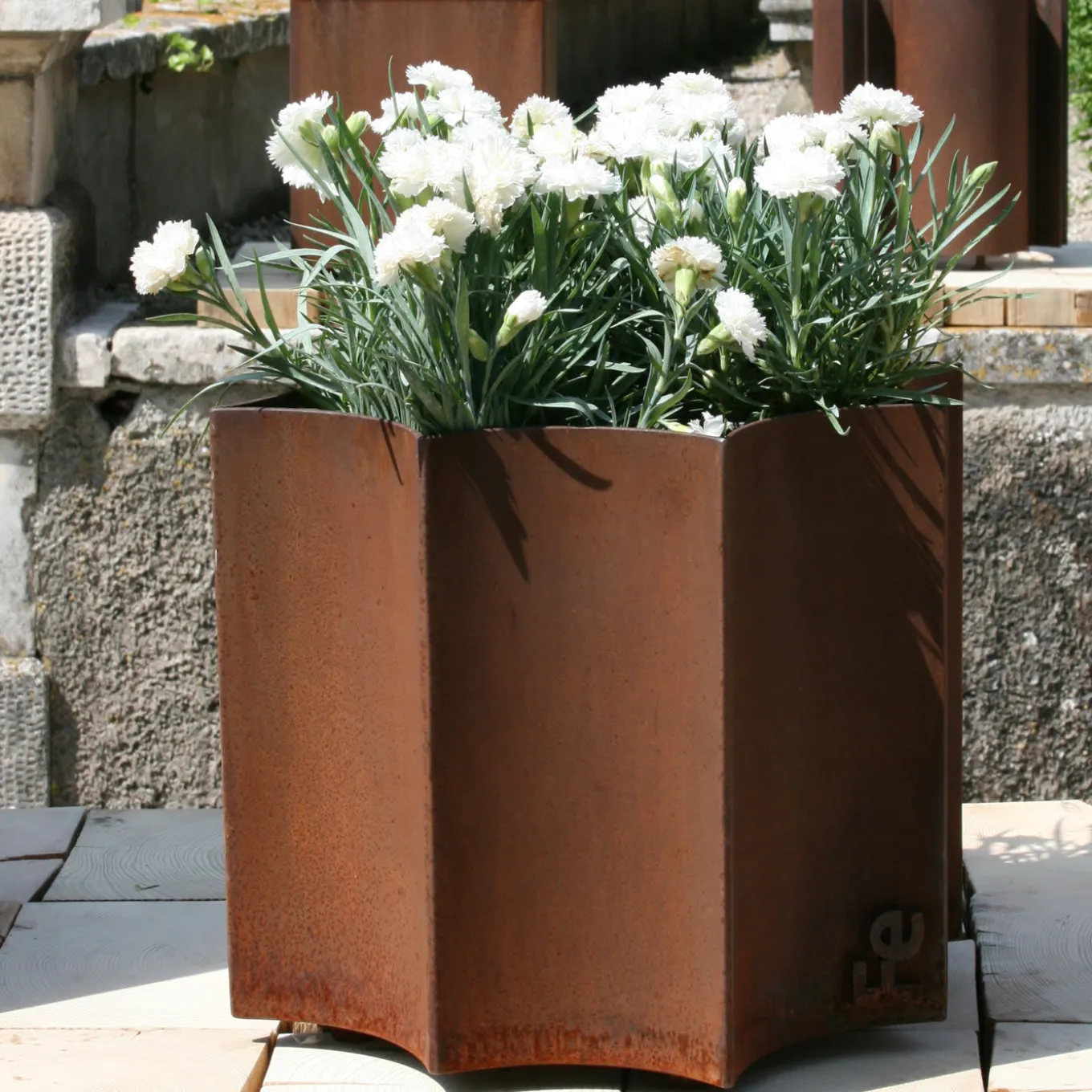 41 Portavaso in ferro