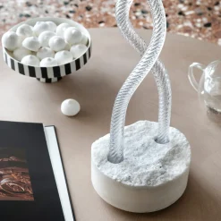 Abbraccio di artigiani Portacandele in vetro trasparente