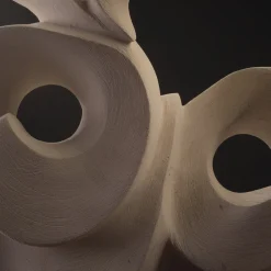 Accarezzati dal Tramonto Scultura in pietra leccese