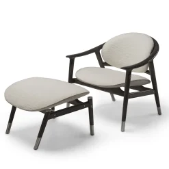 Amerigo Dehors Poltrona in Tessuto Bianco e Gambe in Legno di Frassino