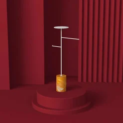 Appendiabiti e portaoggetti Stelo giallo Siena e bianco