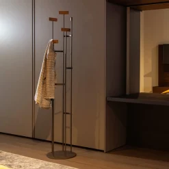 Appendiabiti Marrone Columnae Medici Arbor di Svetlana Golubeva