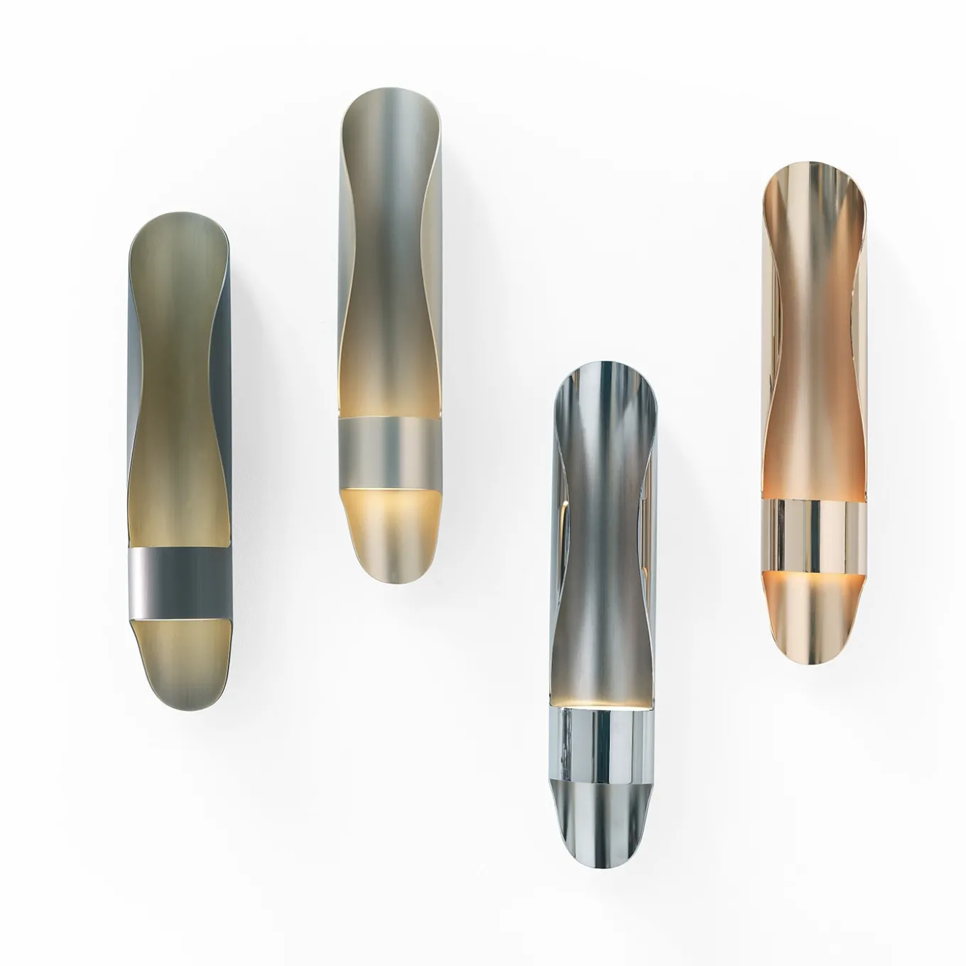 Applique Jiro' con finitura Champagne di Pont Des Arts Parigi