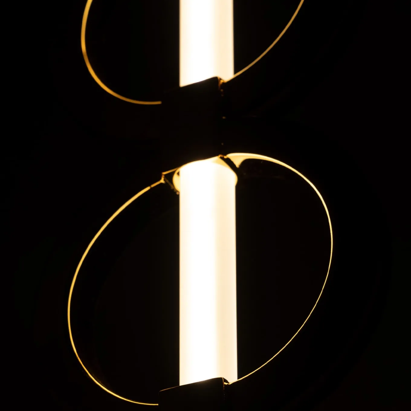 21073/A-R Lampada a parete