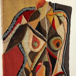 Arazzo con figura femminile