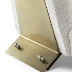 Aries Poltrona in Tessuto Bianco e Metallo Satinato Oro