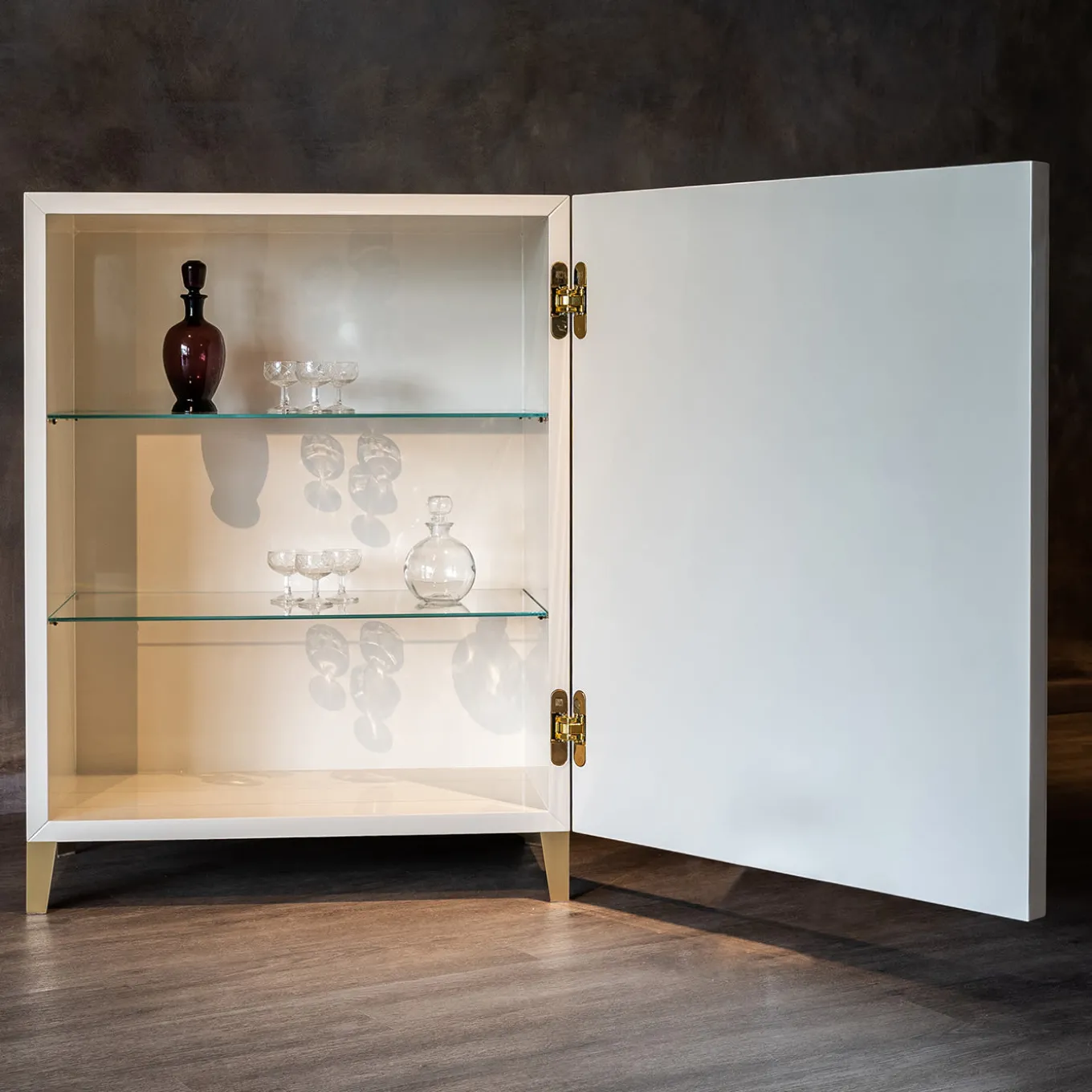 Armadietto basso rosa Marble Esplosione