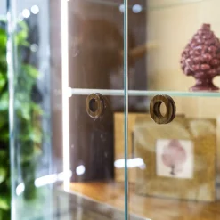 Armadio Dorian a 2 porte in noce e vaniglia