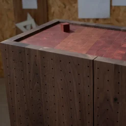 Armadio in legno di noce Canaletto Sinolo