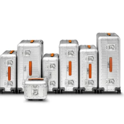 Bank Spinner 76 in argento chiaro di luna di Marc Sadler