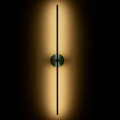 Bastone essenziale in ottone satinato e marmo verde del Guatemala