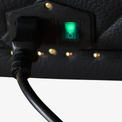 Baule bar a vapore Regale con ruote nere e oro