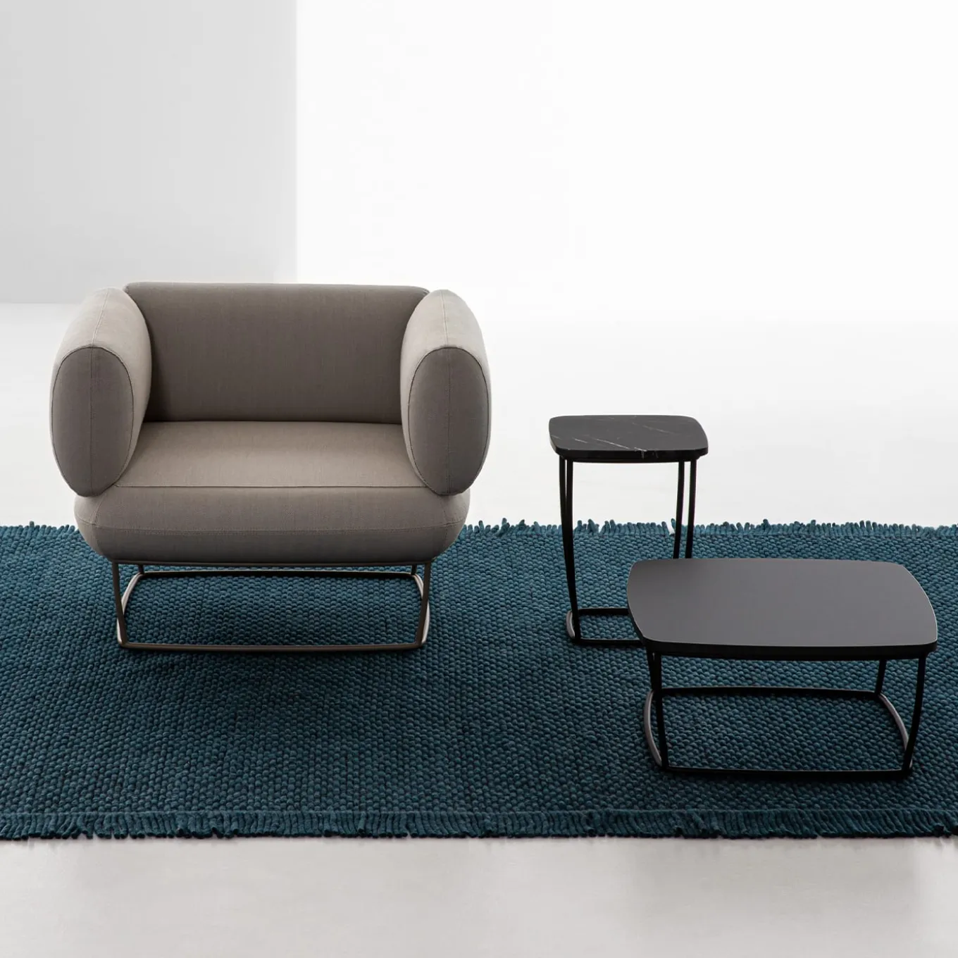 Bernard Poltroncina grigio chiaro