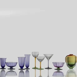 Bicchiere da cocktail Nick & Nora in vetro Amber-Green Twisted