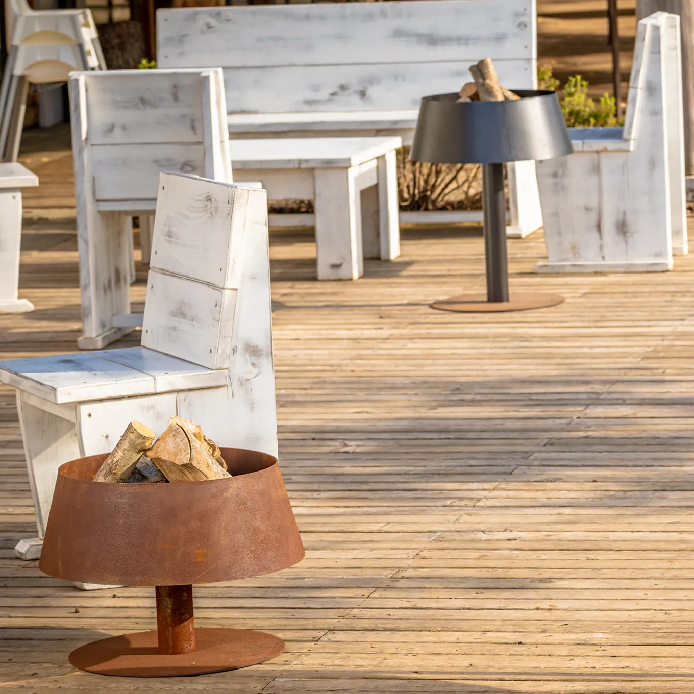 BR114 Braciere Lampada Bassa in Acciaio