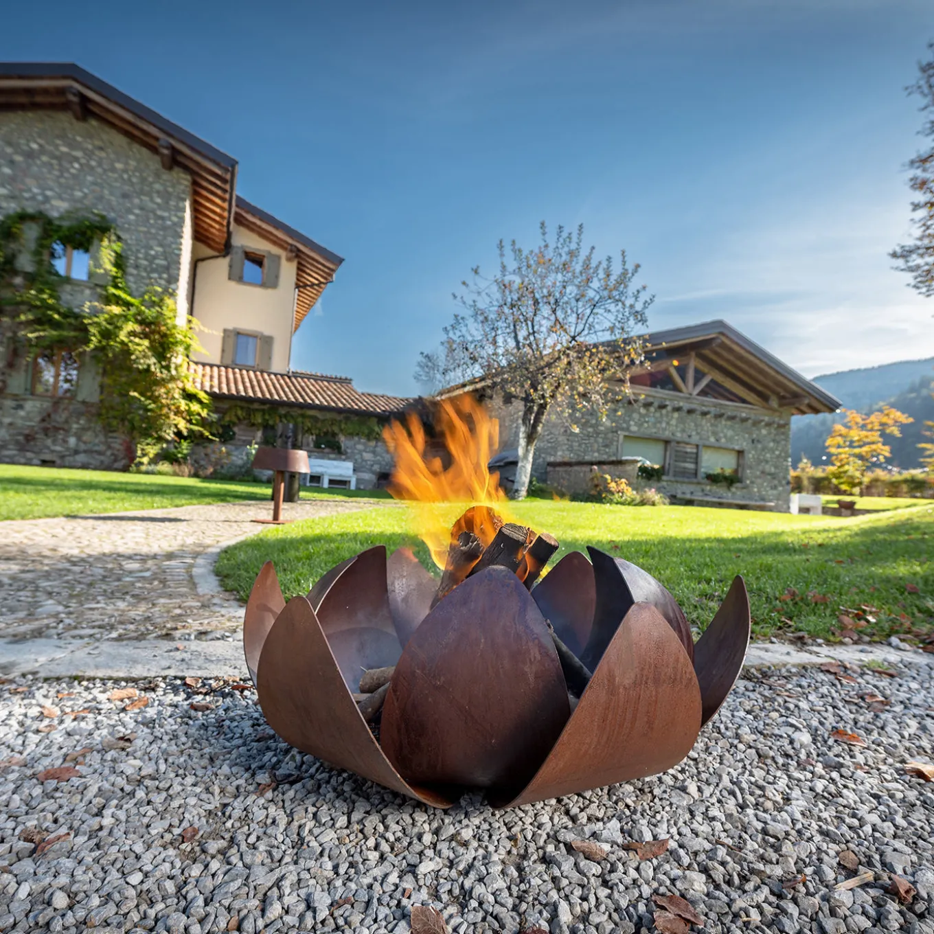 BR121 Braciere Ninfea in Acciaio Corten