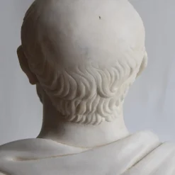 Busto di Ippocrate bianco di Carrara