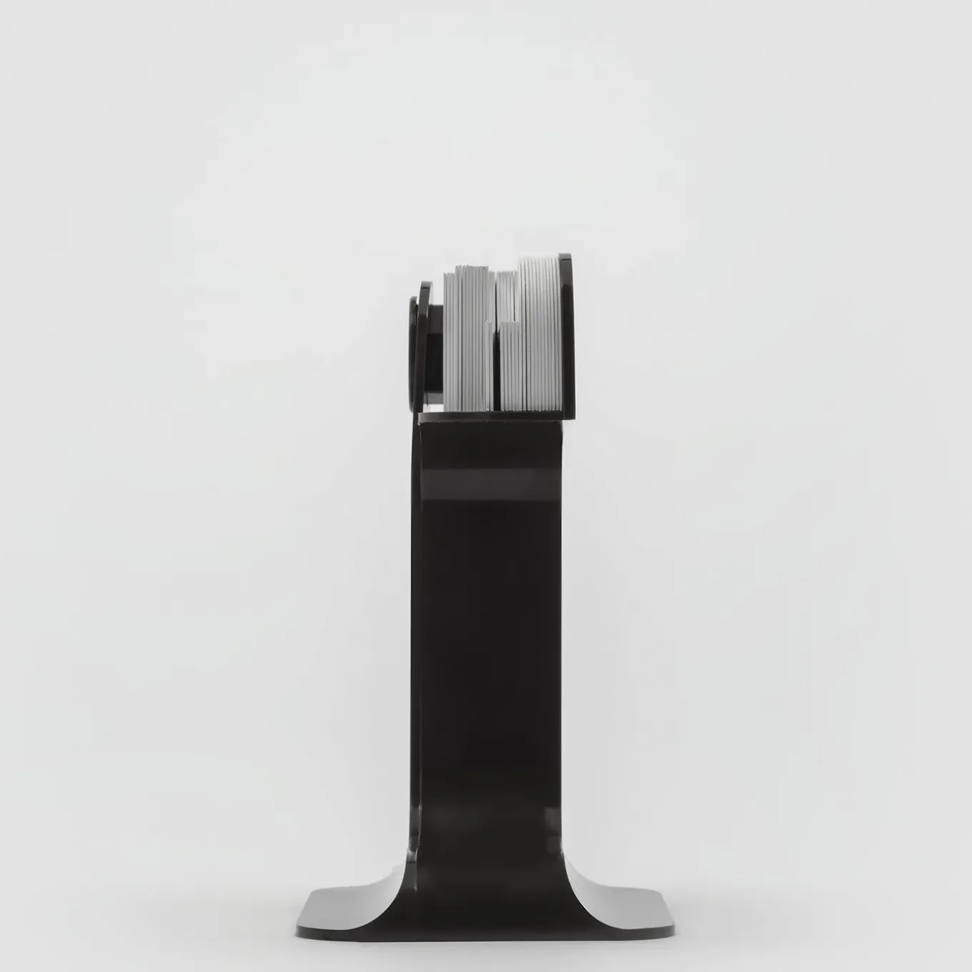 Calendario nero Timor di Enzo Mari