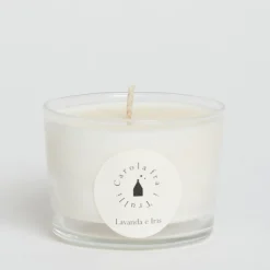 Candela profumata alla lavanda e all'iris con coperchio in ceramica
