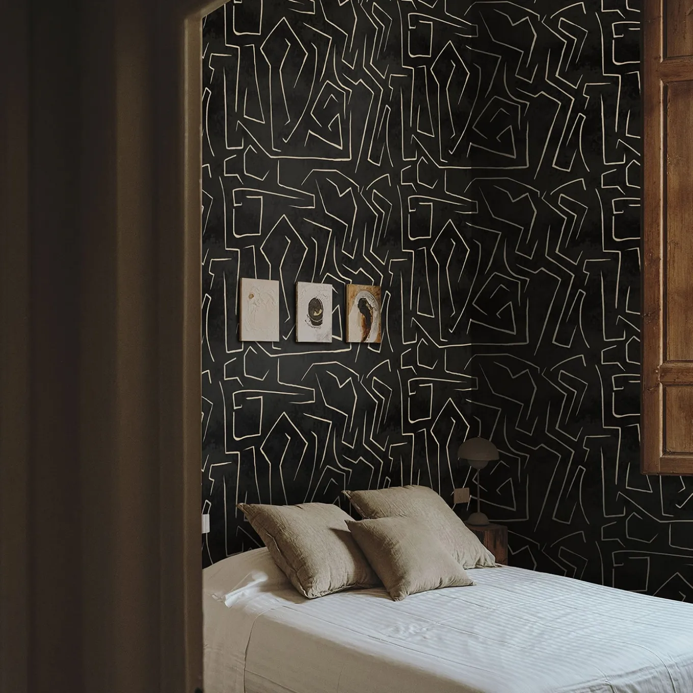 Carta da Parati Minimalista in Nero e Oro