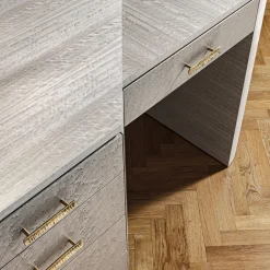 Cassettiera in acero ed eucalipto