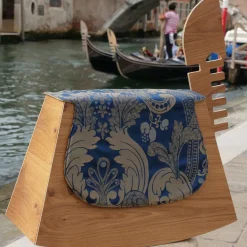 Cavalco A Dondolo Calle della Cavallerizza Contenitore in legno