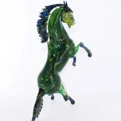 Cavallo in avventurina Scultura in vetro di Murano verde