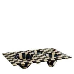 Centrotavola a scacchiera in bianco e nero