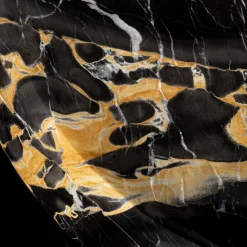 Centrotavola Amaltea Black Portoro di Ivan Colominas