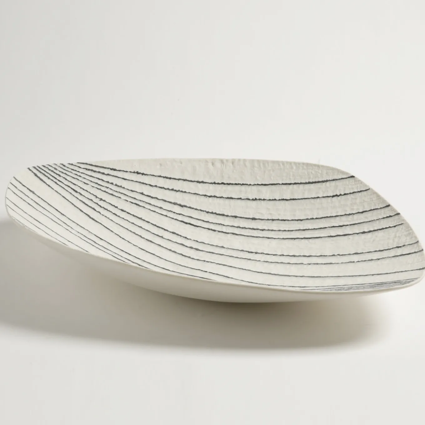 Centrotavola intagliato Naum