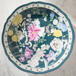 Centrotavola verde del giardino dell'iris