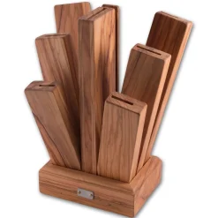 Ceppo Toscano con sette coltelli e una forchetta