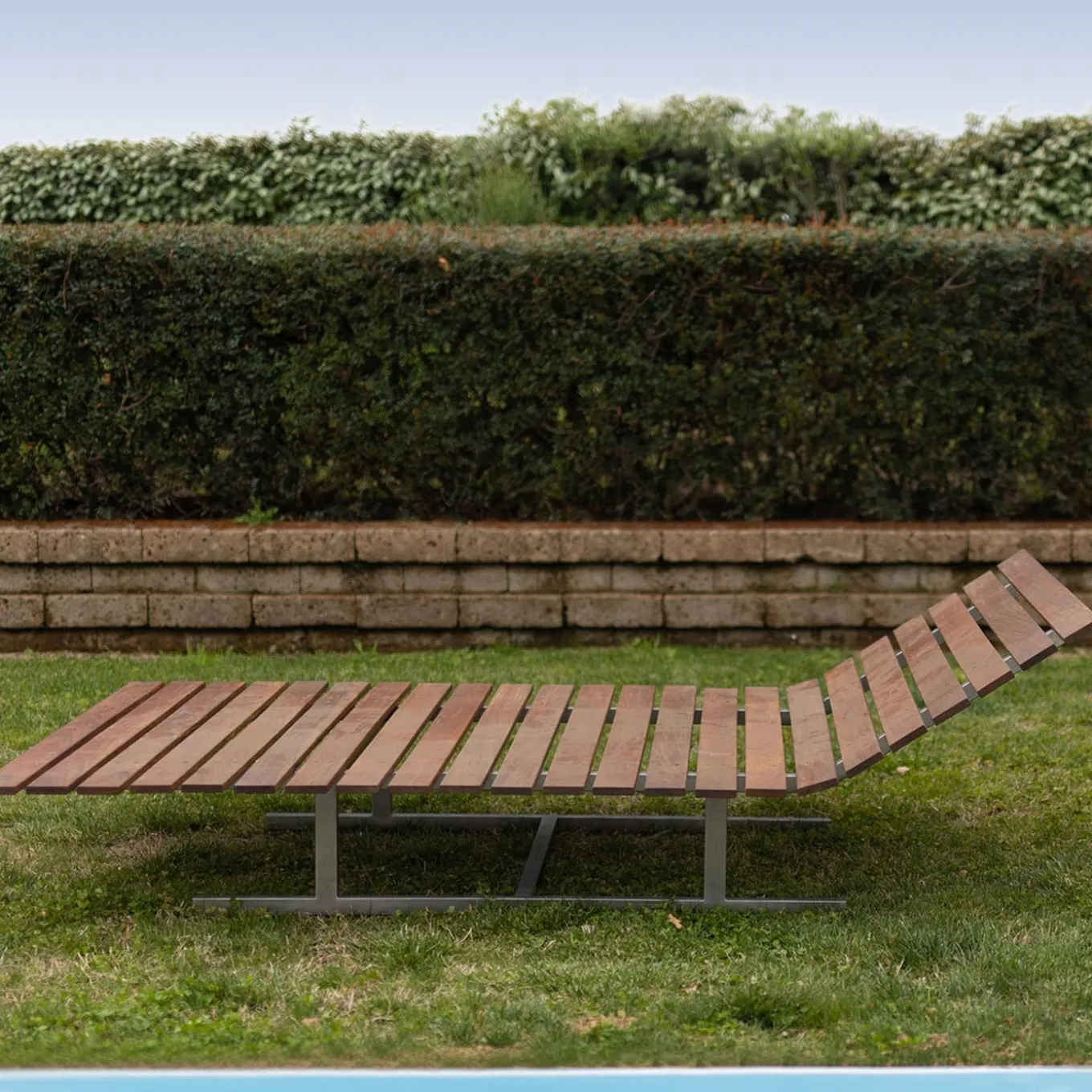 Chaise longue a slitta per esterni