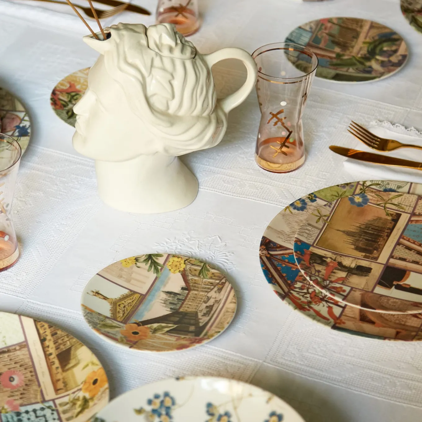 Ciotola grande in porcellana La Storia Infinita con Duomo di Milano