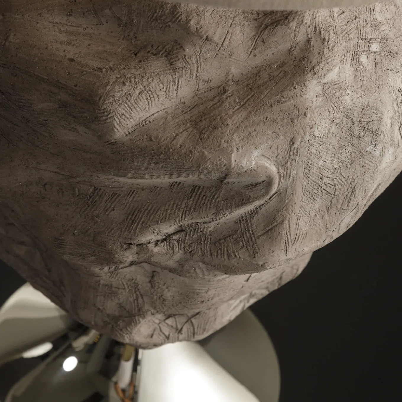 CL2119 Lampada da tavolo marrone chiaro