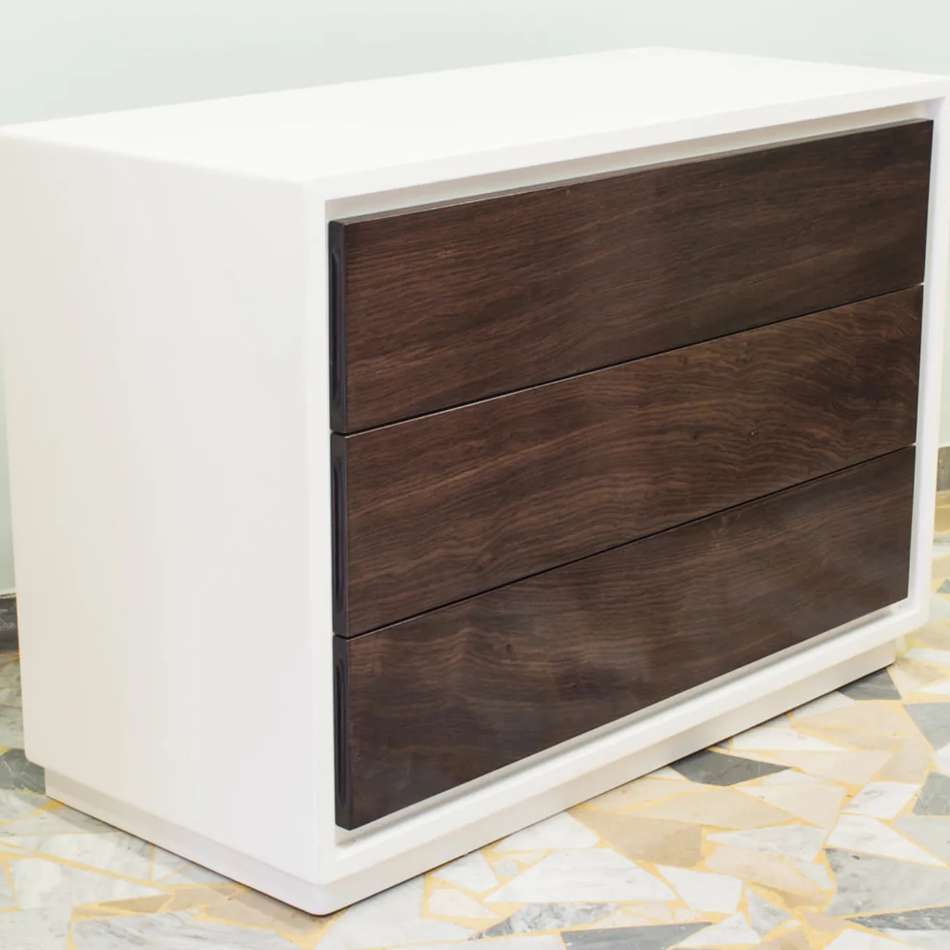 Comò Diana di Erika Gambella