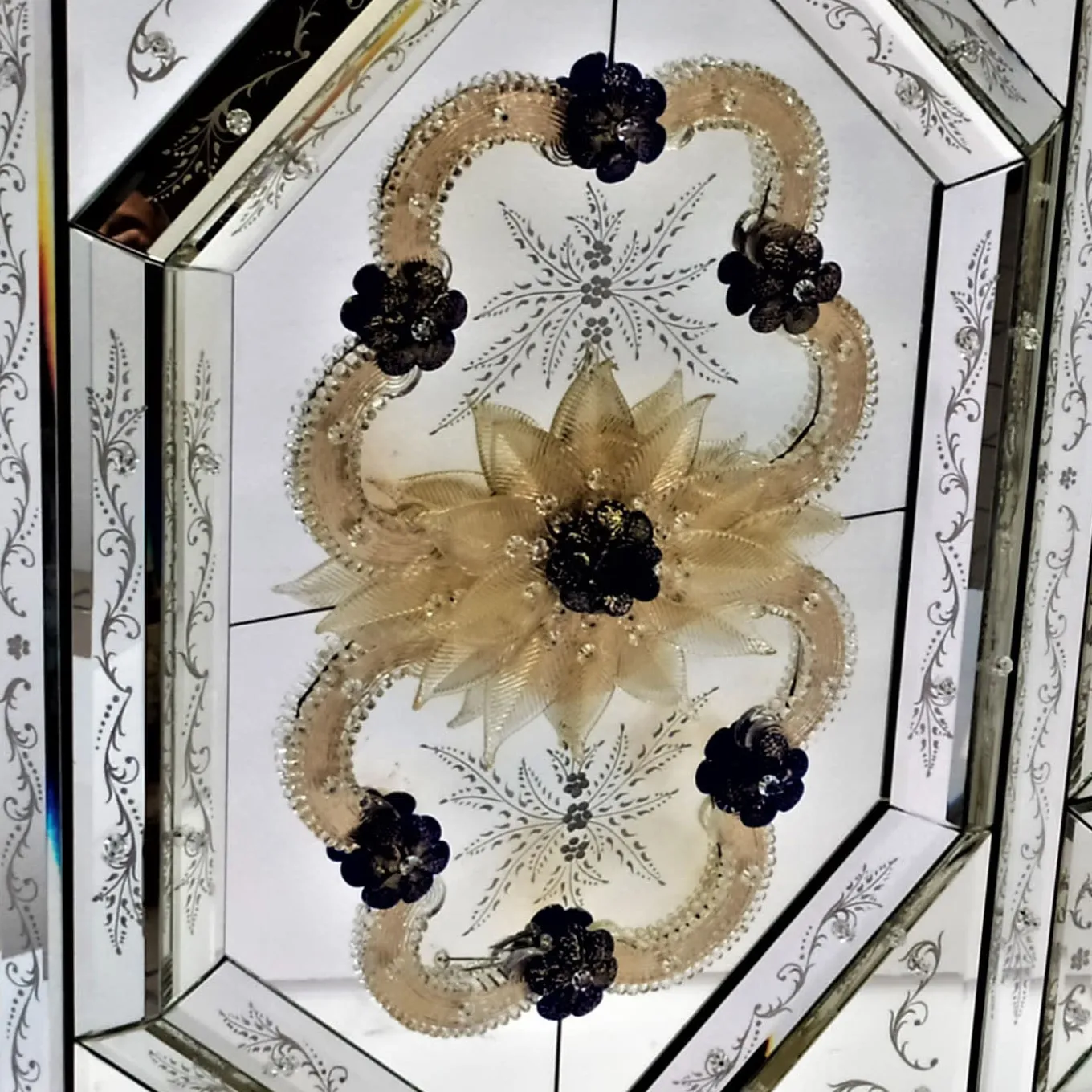 Comò in vetro di Murano Afrodite Gold