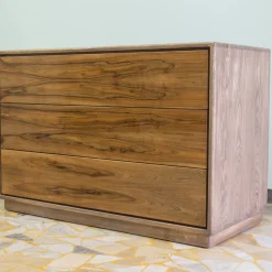 Comò Liv di Erika Gambella