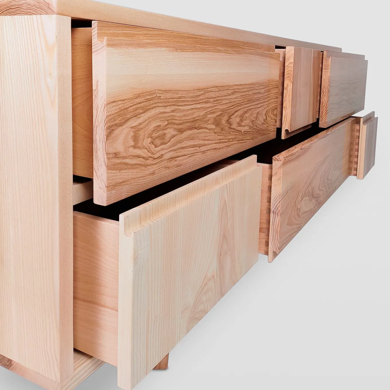 Comò ZHU di Erika Gambella