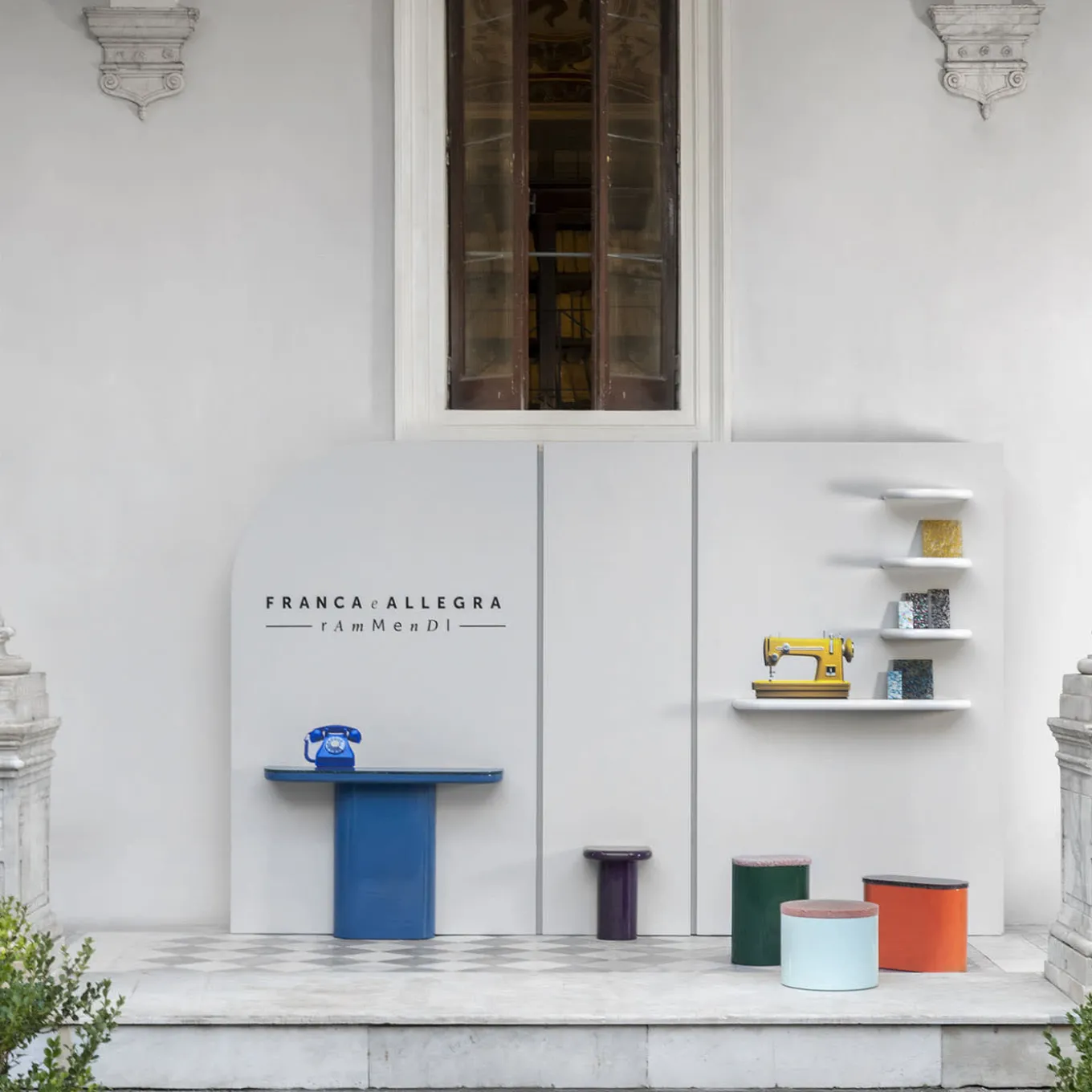 Comodino Centrino viola