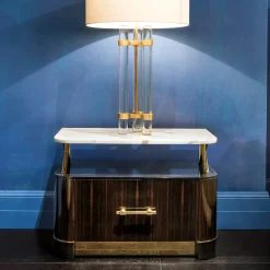 Comodino in ebano e calacatta