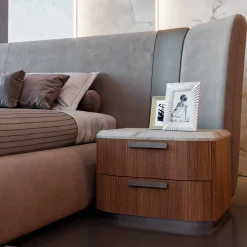 Comodino James in noce