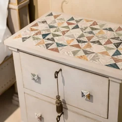 Comodino Lombardia con elementi in marmo