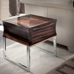 Comodino Makassar quadrato