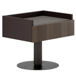 Comodino Roger Brown