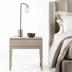 Comodino Taisha beige in legno