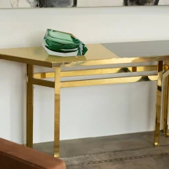 Console Holo di Filippo Feroldi