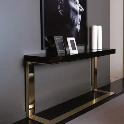 Console Kelly con finitura lucida