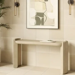 Consolle Fuente in Pietra Leccese di Studio Aretai